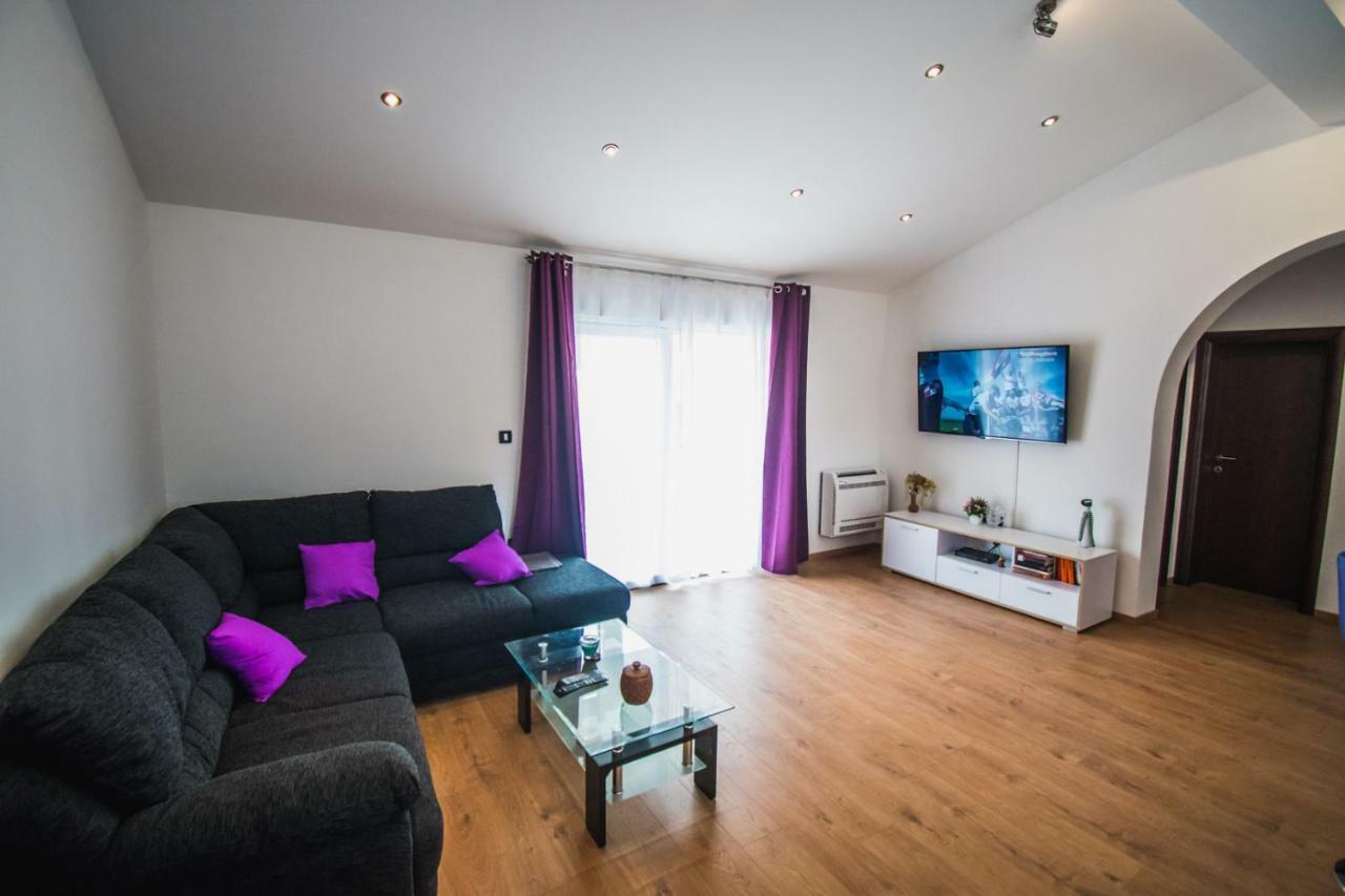 Apartman Adagio 扎博里克 外观 照片